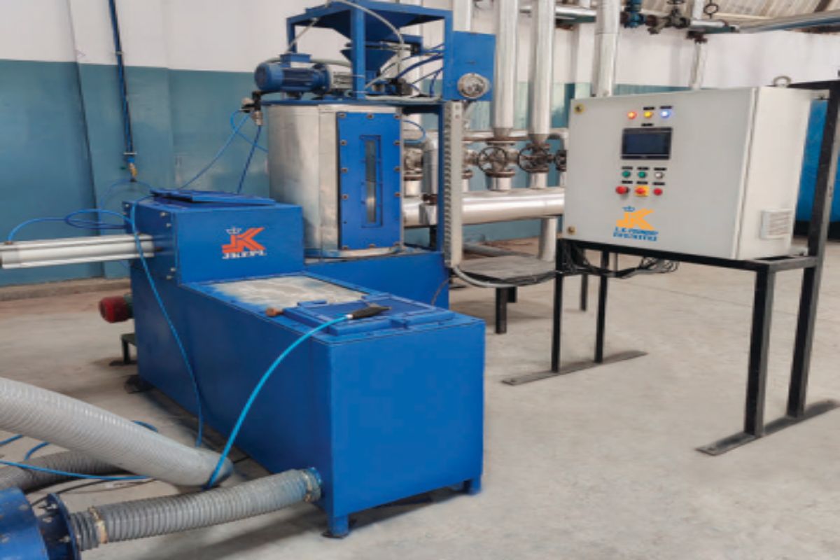 pre-expanding-machine