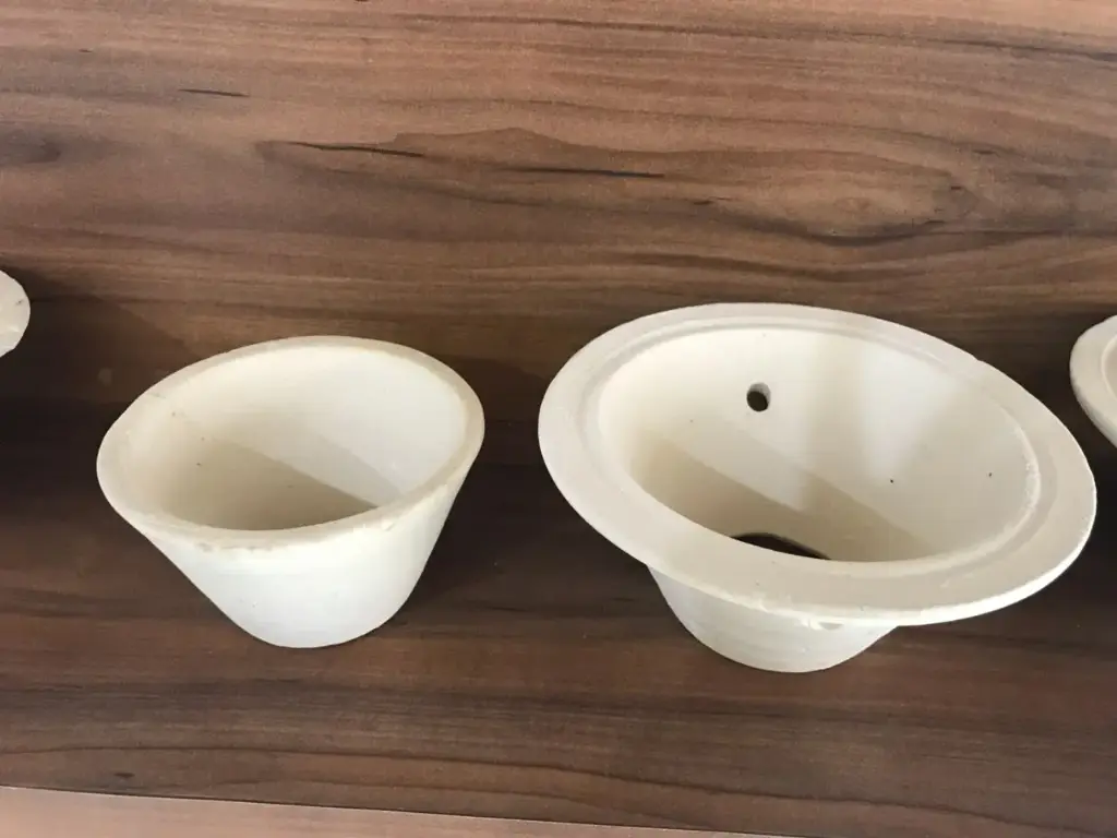 Ceramic Pouring Cup